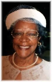 Estelle Stephens's Instagram, Twitter & Facebook