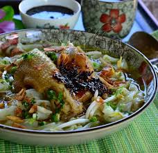 Originating from teochew cuisine, eaten in china, singapore, thailand, johor. Sup Ayam Makan Sama Kuey Teow Dapur Tanpa Sempadan