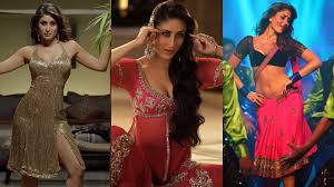 9 Kareena Kapoor Outfits From The Early 2000s That We Would Still Wear Today It's been 12 years since hrithik roshan romanced kareena kapoor on the silver screen.
