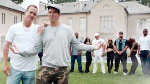 Carolina is the more feminine (and place name) version, as opposed to the trendier carolyn. Peyton And Eli Manning Return With Second Rap Video Daily Mail Online