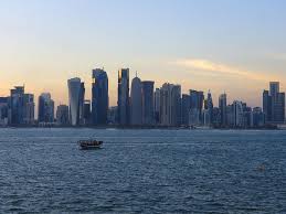 دولة قطر)، هي دولة عربية تقع في شرق شبه الجزيرة العربية في جنوب غرب آسيا مطلة على الخليج العربي وعاصمتها الدوحة. Ù‚Ø·Ø± Ø£Ù†Ø¨Ø§Ø¡ Ø¹Ù† ØªÙØ´ÙŠ ÙÙŠØ±ÙˆØ³ ÙƒÙˆØ±ÙˆÙ†Ø§ ÙÙŠ Ø§Ù„Ø³Ø¬Ù† Ø§Ù„Ù…Ø±ÙƒØ²ÙŠ Human Rights Watch