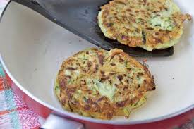Zucchini Topfen Laibchen Rezept Rezept Rezepte Kochen Fur Kleinkinder Essensrezepte