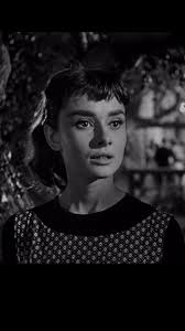 This scene always breaks my heart🥺 🎞️ Sabrina (1954)