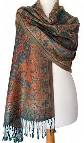 You can choose luxurious silk scarves, cashmere, silk scarf, bag, bracelet and natural fibers by artisans in kashmir and vietnam at an affordable price from pashminaandsilk.com. Large Floral Patterned Pashmina Wrap Oversized Scarf With Tassel Trim To The Ends Excellent Quality Fabric It Drapes And Pashmina Women Shawl Blue Scarf Outfit