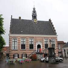 Because of his allegiance to the cod party, arend was in conflict with albrecht's son and successor willem vi, count of holland, zeeland and hainaut. Stadhuis City Hall Ijsselstein Holland