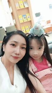 In this picture: Me, Chelsea & Remy rat "Ratatouille" 😁