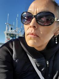 i couldn't work at no aquarium, i'll have a penguin in my pocket