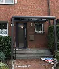 Anders sollte es dennoch zu einem glasbruch kommen, so bleiben die splitter im verbund zusammengehalten. Pin Auf Alu Haustur Vordach Rexovita Kundenbilder