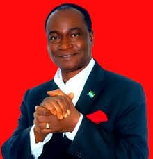 Biography Of Dr Samura Kamara Dr. Samura Kamara was born in 1951 in Kamalo,  Karene District. His father Pa Gibril Kamara was from Maworrko village near  Rothuk and Magbanktha villages, Gberray Junction,