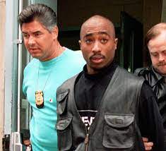 Madonna reveals ex-boyfriend Tupac Shakur wrote her 'intensely personal' letter from jail in 1995 – New York Daily News