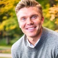 900+ "Vanderhorst" profiles