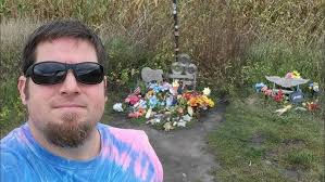 Buddy Holly, Ritchie Valens & The Big Bopper Crash Site North of Clear  Lake, Iowa