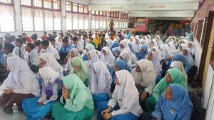 Bandar tun razak'ta çok sayıda okul ve eğitim kurumu almıştır. Cheras Sihat On Twitter 17 Januari 2019 Ceramah Talasemia Oleh Pasukan Kesihatan Sekolah Pkd Cheras Di Smk Bandar Tun Razak Talasemia Cherassihat Sihatmilikku Https T Co 8qu5ryi65h
