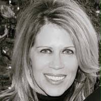 Tracy Mayo's Instagram, Twitter & Facebook