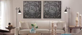 Choose a focal point in the corner of the large arm room. How To Decorate A Large Living Room Wall With Pictures Novocom Top