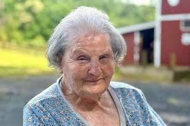 Good morning! I would love to make some bookmarks for my granddaughters 1st  grade class (they are having a VIP Reads Day