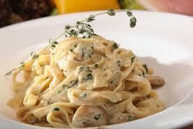 Una ricetta con i porcini semplice e veloce! Pasta Alla Crema Di Funghi Porcini La Ricetta Del Primo Piatto