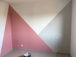 Autre astuce déco pour relooker votre chambre, qui peut d'ailleurs s'appliquer à toutes les pièces de la maison : Chambre De Filles Cha R Line Cha Chambre Girl Line Nursery Diy Deco Peinture Chambre Deco Chambre Fillette Peinture Chambre Bebe