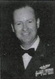 Erik Holloway's Instagram, Twitter & Facebook