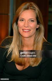 Jessica Stich's Instagram, Twitter & Facebook