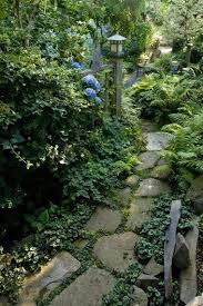 Gardening A Creative Journey Steinweg Schmaler Garten Abschussiger Garten