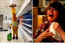 This Picture Of An Empty Toys R Us Will Make You Regret Buying Toys From Amazon