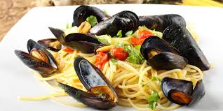 Spaghettis Aux Moules Recette Avec Images Recette Italienne Recettes De Cuisine Meilleures Recettes Saines