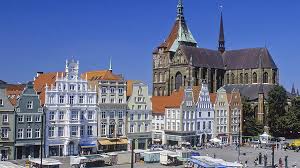 Skip the tourist traps & discover rostock's hidden gems. Rostock Sehenswurdigkeiten In Der Hansestadt Ndr De Ratgeber Reise Mecklenburgische Ostseekuste