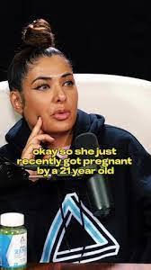 Lacey Roe's Instagram, Twitter & Facebook