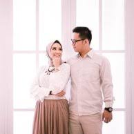 Inspirasi gaya hijab untuk prewedding bertema casual. 10 Ide Prewedding Indoor Baju Prewed Simple Hijab Introduction To Life