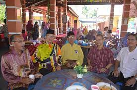 It was established as a recreational club for the elite malays nowadays, kelab sultan sulaiman houses an office, a private function hall and a restaurant. Sekolah Kebangsaan Sultan Sulaiman 1 Sbt Home Facebook