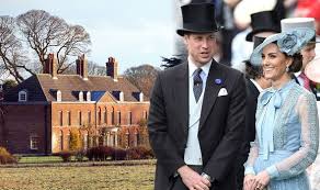 And like every other new parent, they signed the birth certificate for their new bundle of joy. Amner Hall Pictures Inside Kate Middleton And Prince William S Norfolk Home Express Co Uk