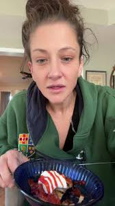 Ketchup?????…..#funny #fyp #fyppppppppppppppppppppppp #ketchup @heinz  #perogies #perogie #bathtub #decor #cooking