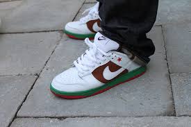 Great savings & free delivery / collection on many items. The 10 Best Nike Sb Dunks Of All Time Threadbeast Blog