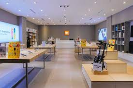Yang berarti teknologi beras kecil, xiaomi adalah perusahaan elektronik swasta yang berpusat di beijing. Mi Malaysia