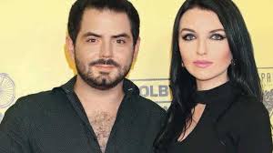 Jose eduardo derbez's age is 29. Jose Eduardo Derbez Corto A Su Novia Porque La Cacho Con Una Mujer Tvnotas Irresistible