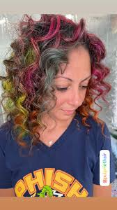 ISO SOMEONE TO CUT MY HAIR!! Need recommendations please