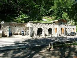 Due to the high level of interest regarding st stephen's hall, it is not possible to reserve group tickets till 23 august 2021. Jaskyna Szent Istvan Lillafured Zugangliche Hohlen Wellnesstips