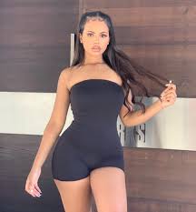 Yasmin Adelina - Free pics, galleries & more at Babepedia