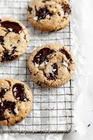 40 calories, 19 calories from fat, 2.2g total fat, 5.9mg cholesterol, 90.9mg make sure sugar free pudding is quality because some of these sugar free products are low in sugar but high. Healthy Gluten Free Chocolate Chip Cookies Broma Bakery