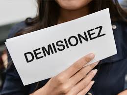 În acest sens, vă rugăm ca pentru evitarea penalizărilor să aveti în vedere circuitul bancar şi să efectuati plata cu cel puţin o zi înainte de data limită. Demisia De La Un Loc De MuncÄ Din Italia Èi Preavizul Necesar