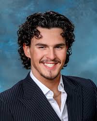 Services — Delta Sigma Pi