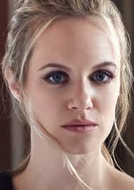 Fan Casting Danielle Savre as Dr. Julia Cates in Magic Hour