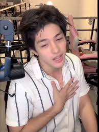 Donovan Leker Vanne Original Song