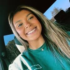 Macy Payne's Instagram, Twitter & Facebook