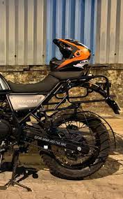 royal himalayan bs6 with hjc helmet enfield himalayan royal enfield himalayan royal enfield