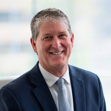 Roger Kearns's Instagram, Twitter & Facebook