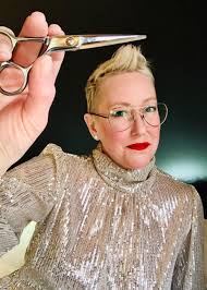 💁🏼Hi. I'm Bethany Kinsman and I have been doing hair for almost 30 years.  The last 6 years was with Adore. Jacki has made the salon an absolutely  beautiful place to work.