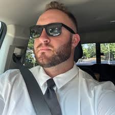 Any private airplane rental options in South Florida?