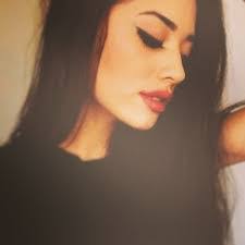 Dinora Castillo's Instagram, Twitter & Facebook